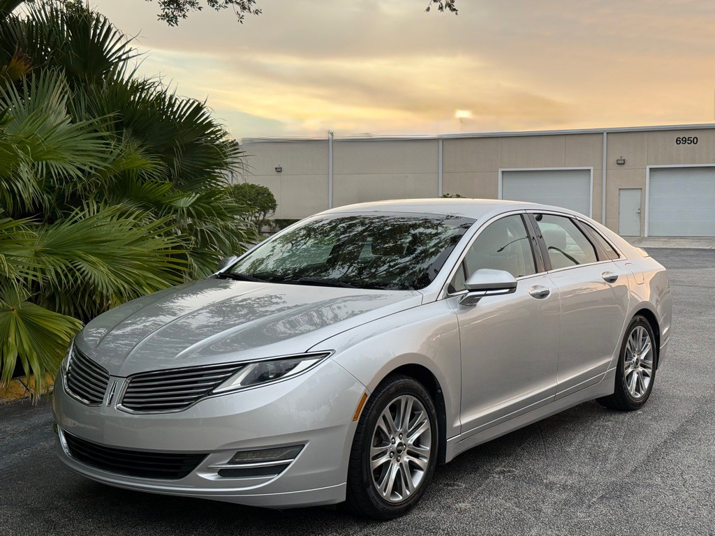 2013 Lincoln MKZ Image 31