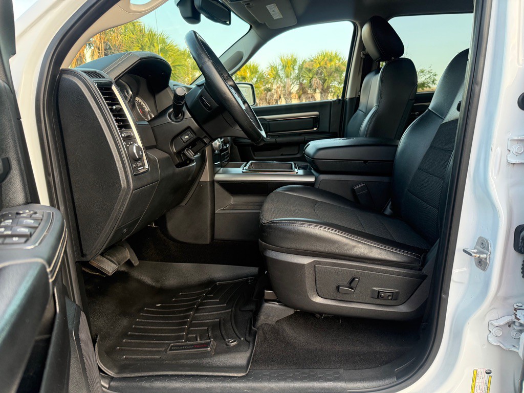 2014 RAM 1500 Image 6