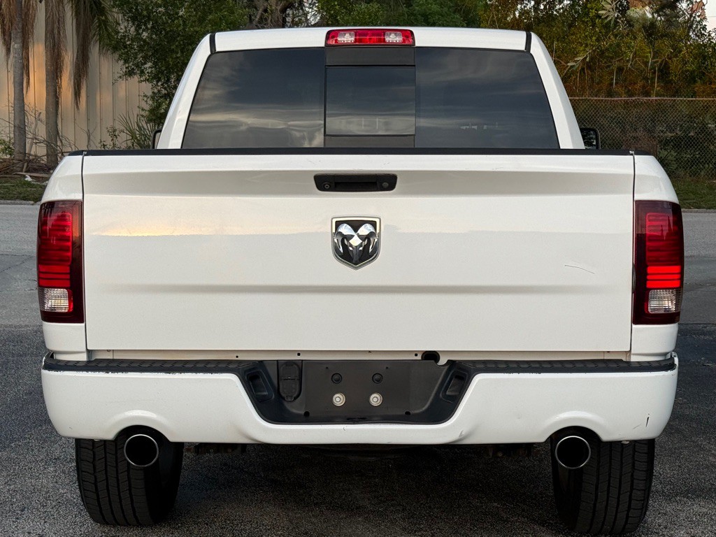 2014 RAM 1500 Image 16
