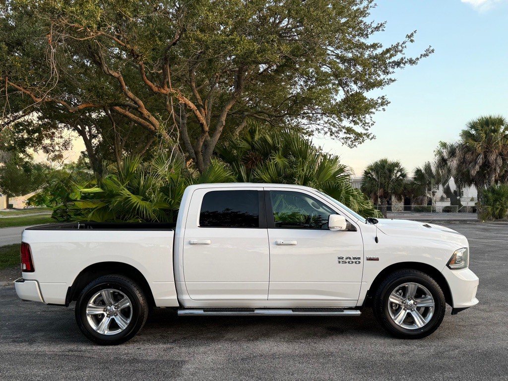 2014 RAM 1500 Image 18