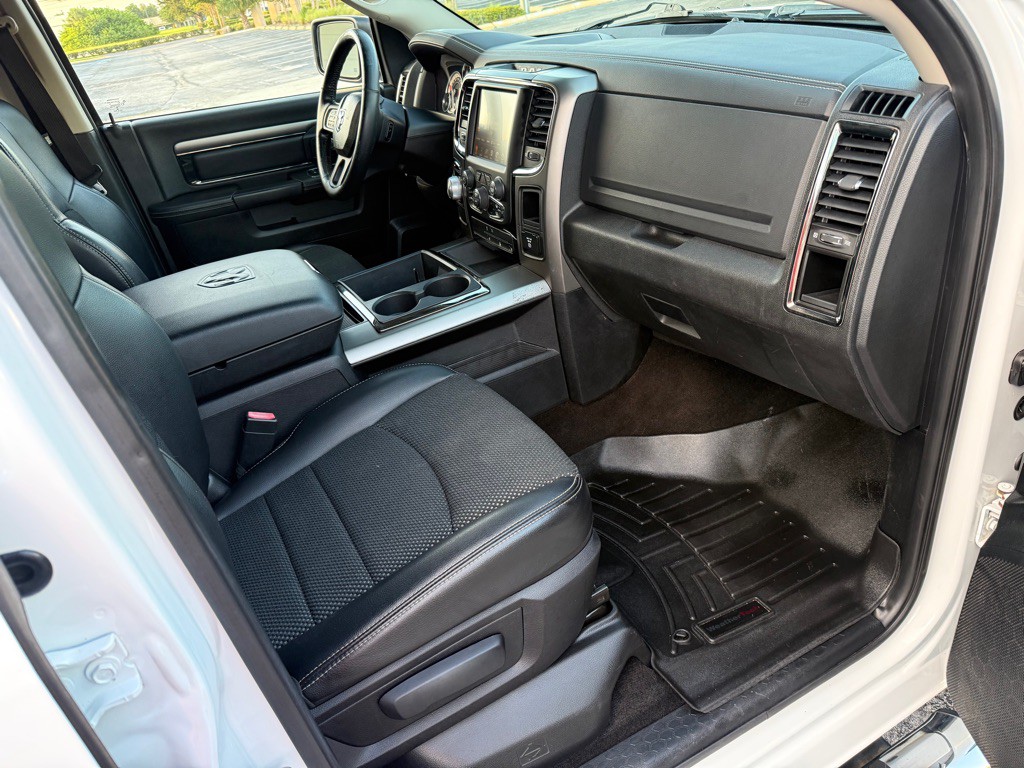 2014 RAM 1500 Image 21