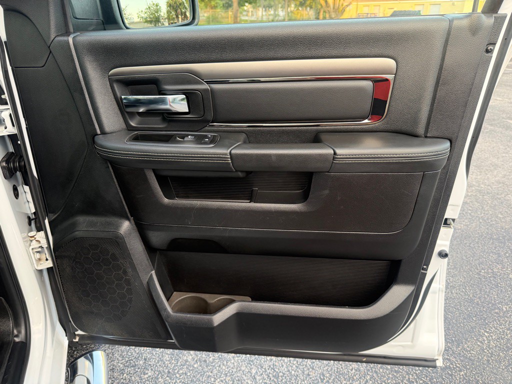 2014 RAM 1500 Image 22