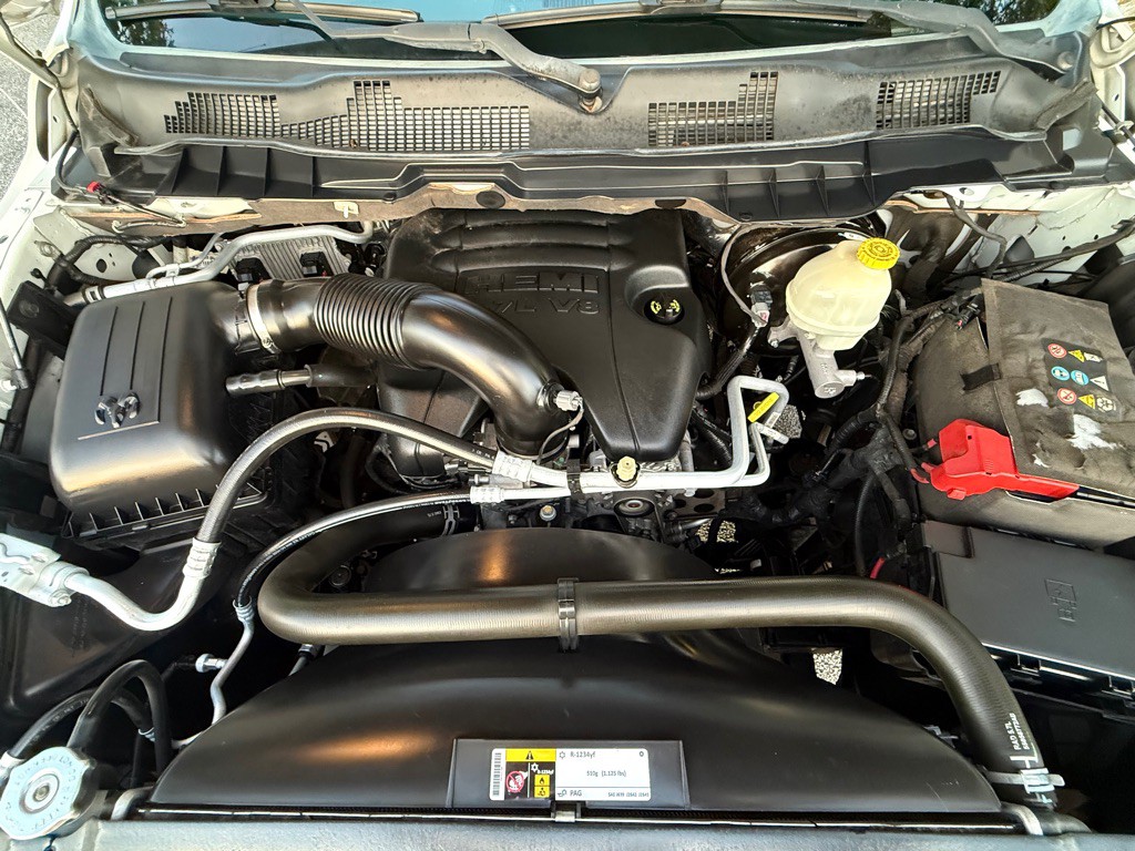 2014 RAM 1500 Image 25