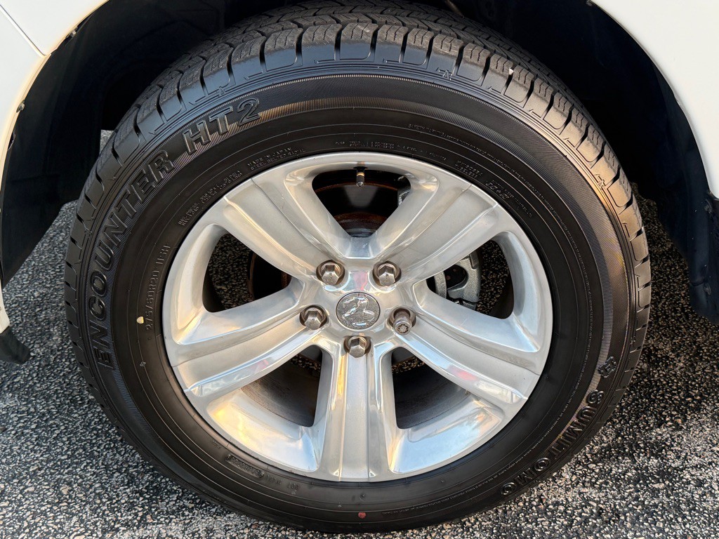2014 RAM 1500 Image 28