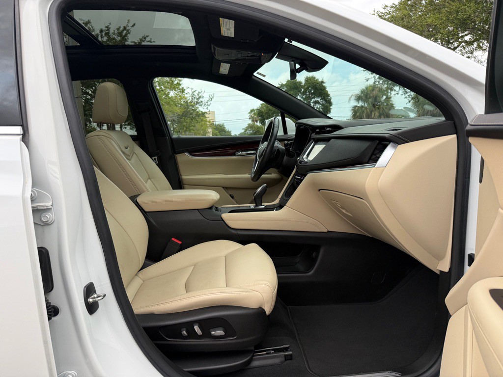 2017 Cadillac XT5 Image 26