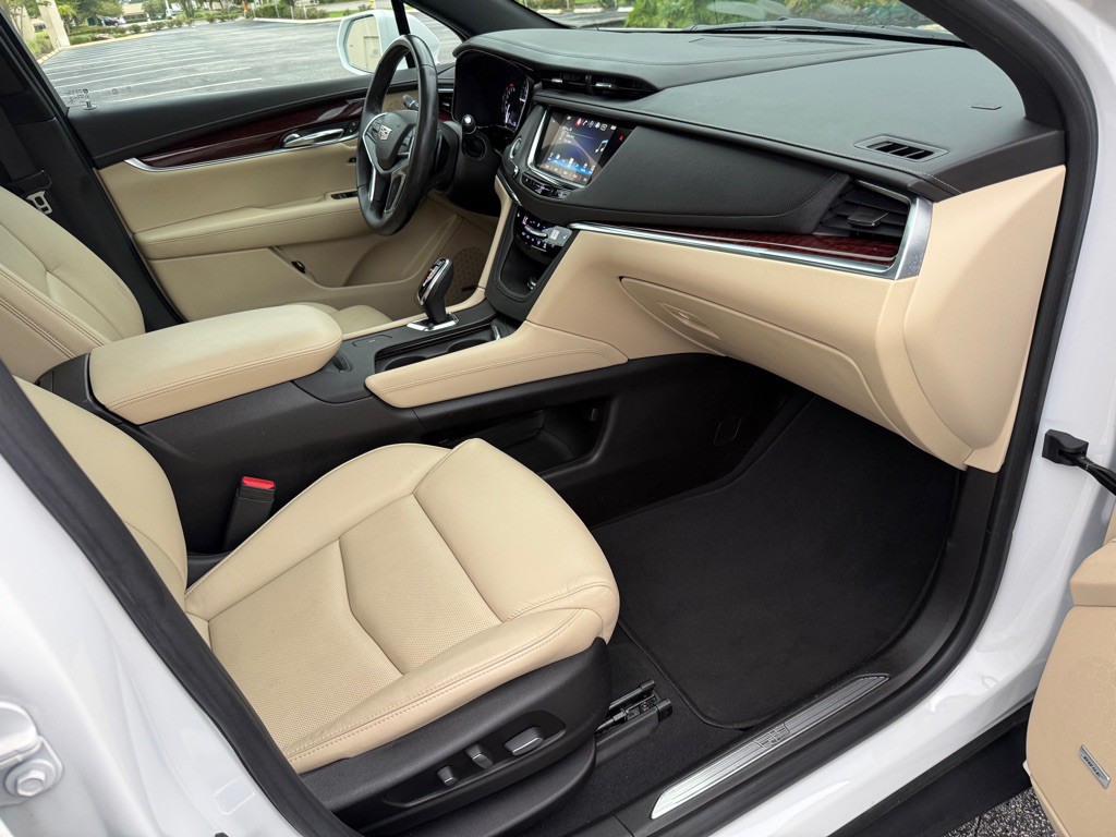 2017 Cadillac XT5 Image 27