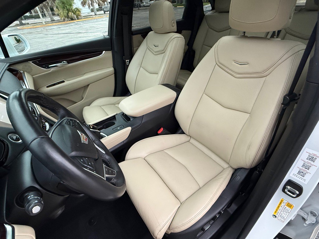 2017 Cadillac XT5 Image 36