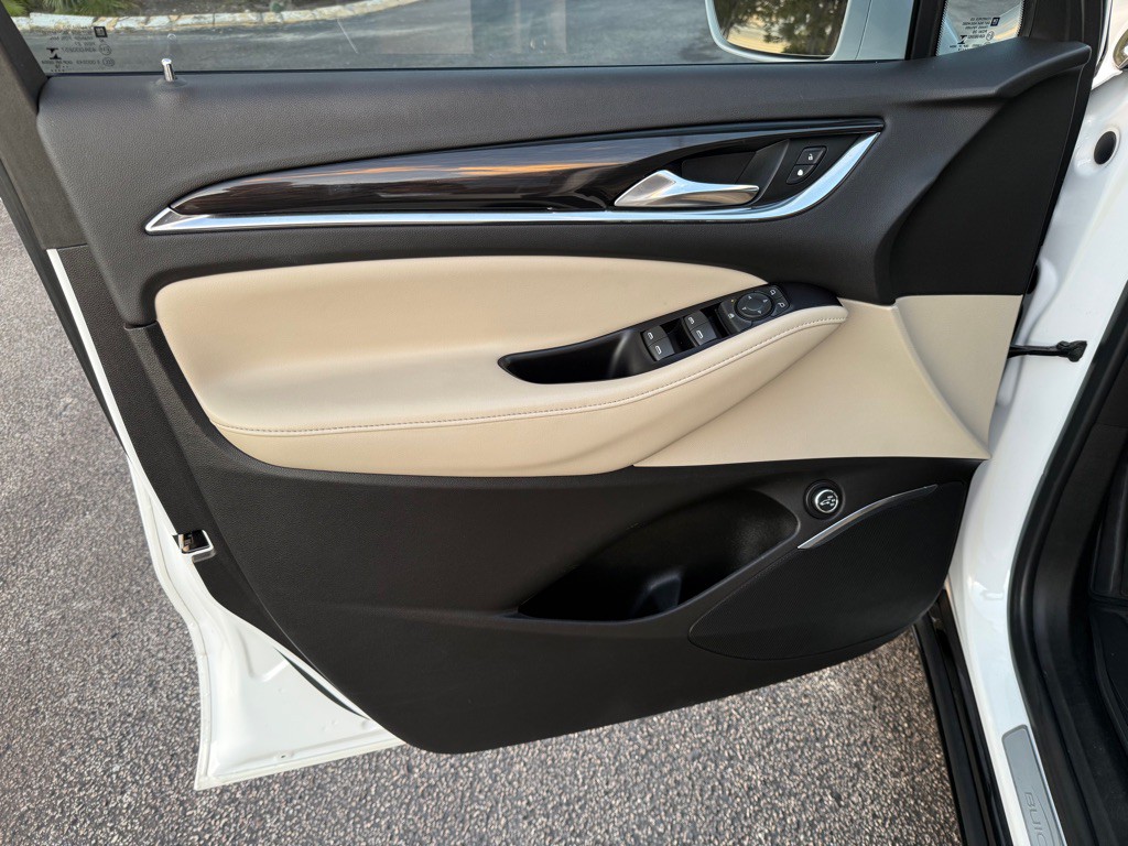 2018 Buick Enclave Image 5