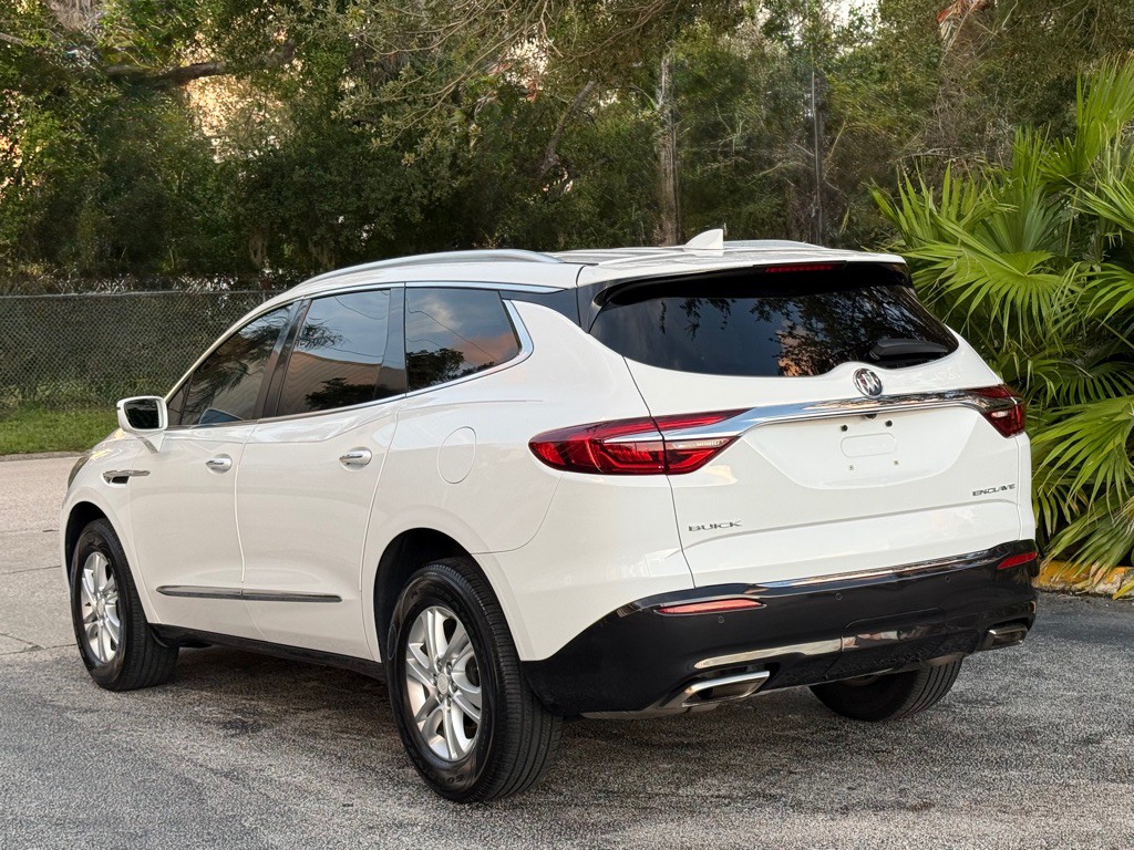 2018 Buick Enclave Image 13