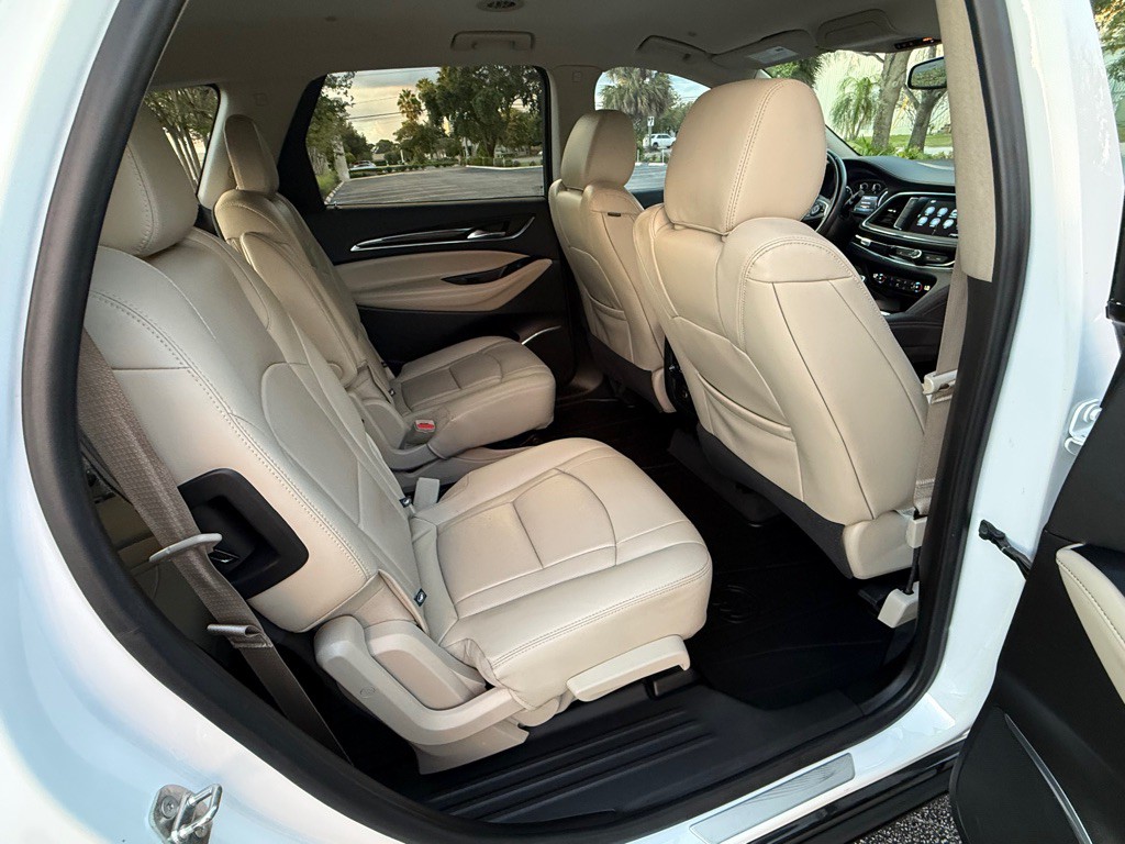 2018 Buick Enclave Image 22