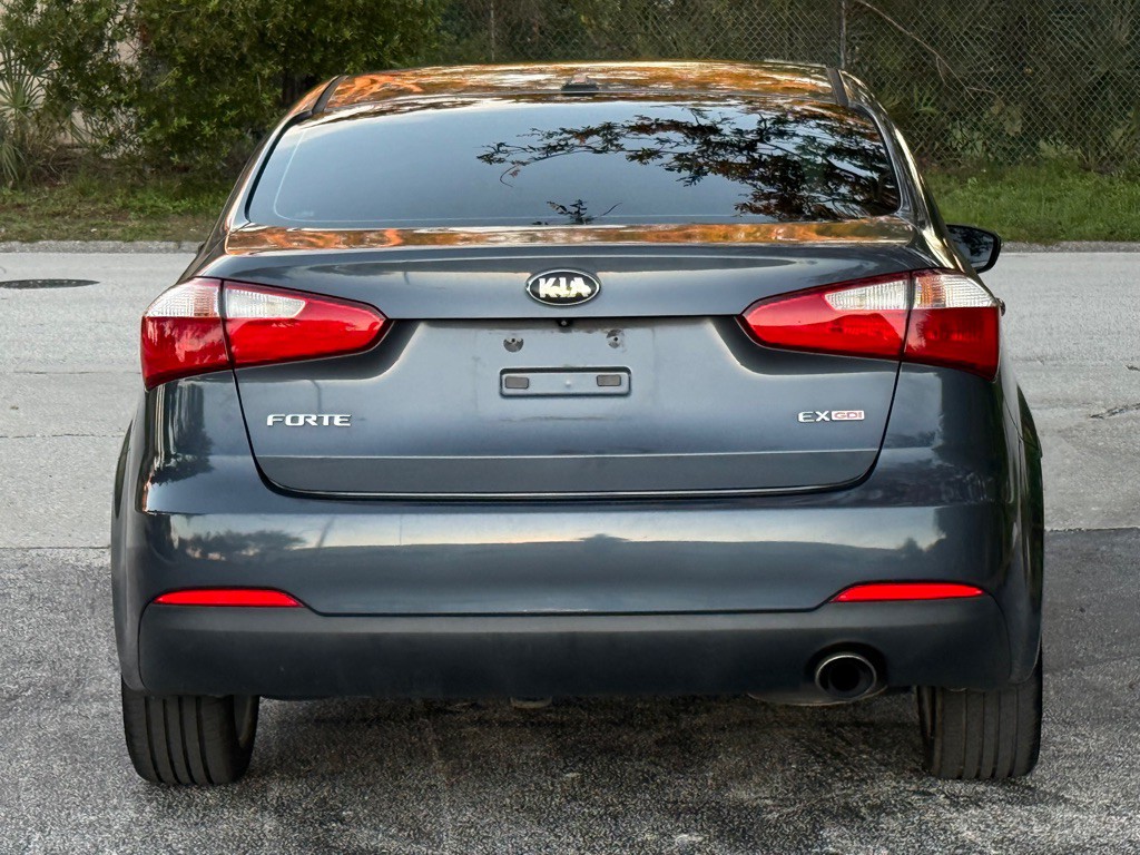 2014 Kia Forte Image 17