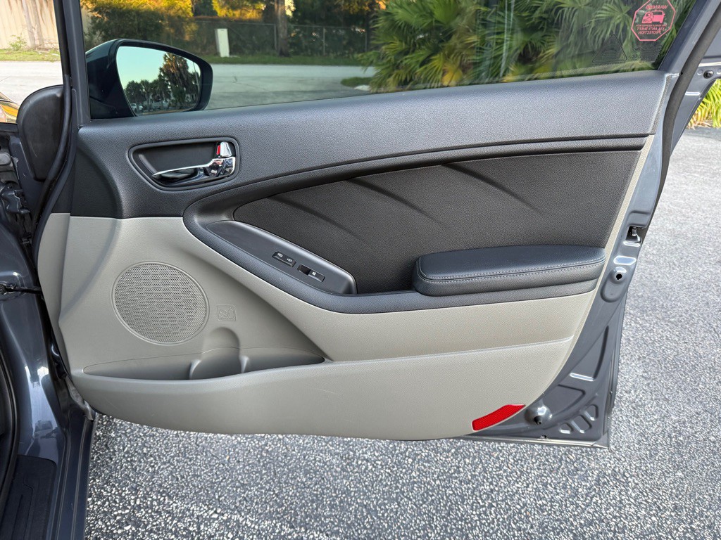 2014 Kia Forte Image 20