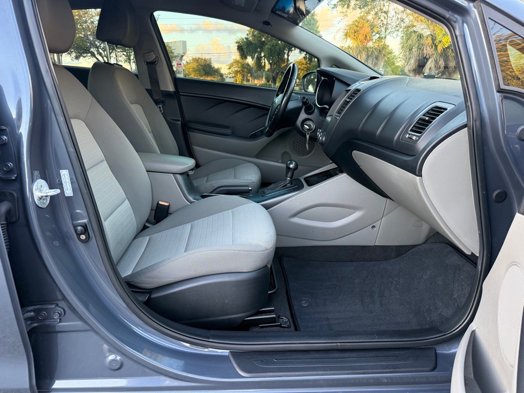 2014 Kia Forte Image 21