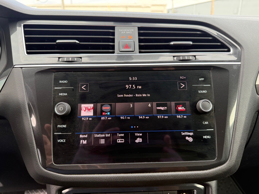 2018 Volkswagen Tiguan Image 12
