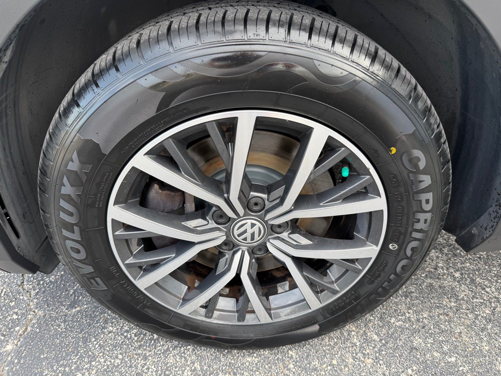 2018 Volkswagen Tiguan Image 32