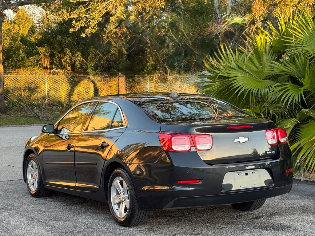 2013 Chevrolet Malibu Image 15