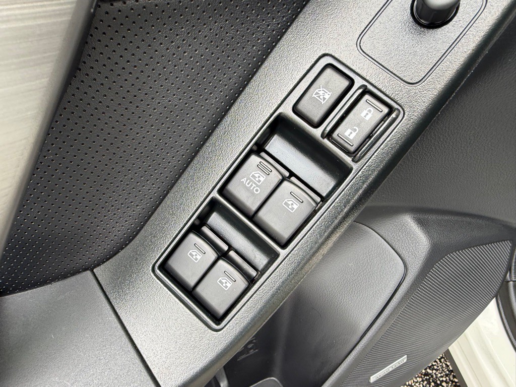 2016 Subaru Forester Image 10