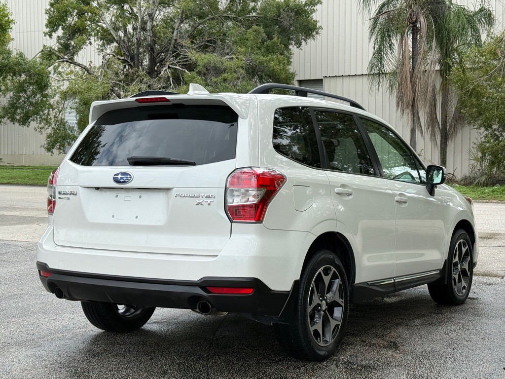 2016 Subaru Forester Image 18