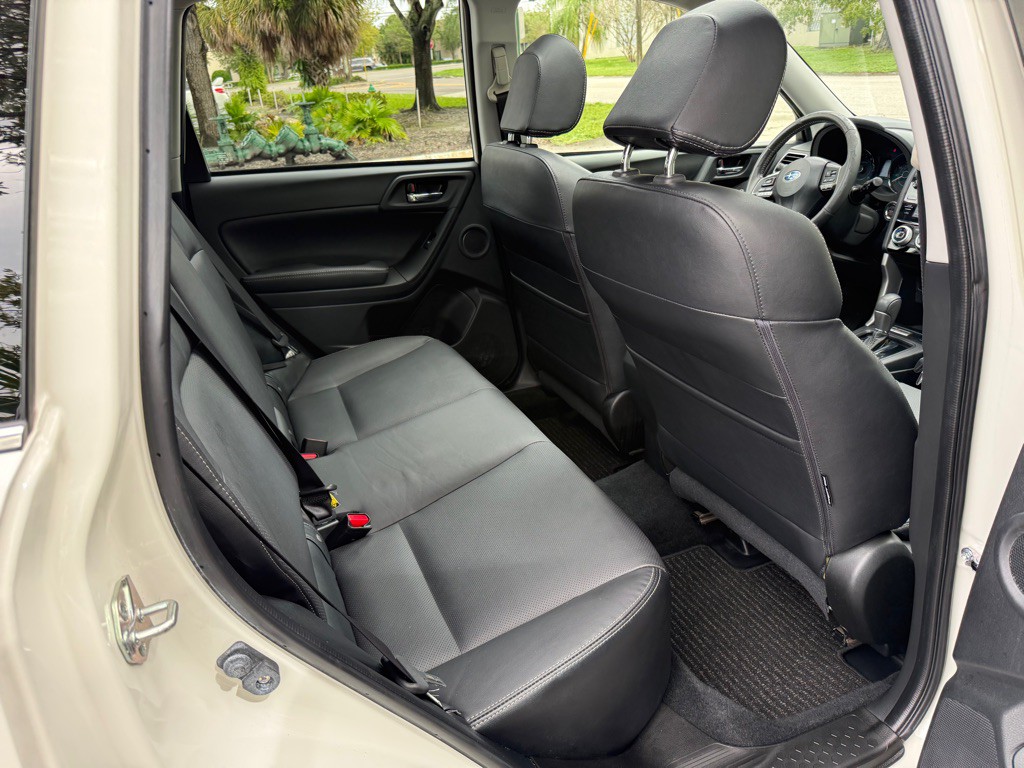 2016 Subaru Forester Image 20