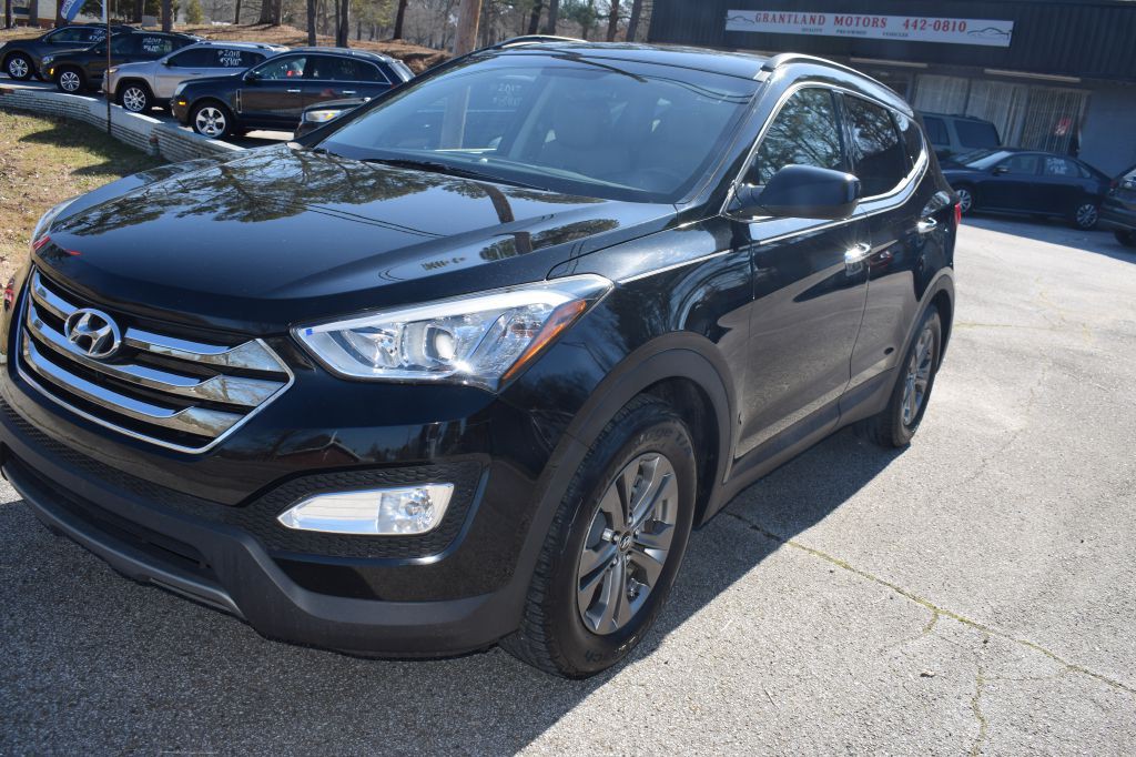2014 Hyundai Santa Fe Sport Image 2