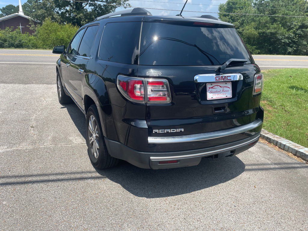 2013 GMC Acadia Image 7