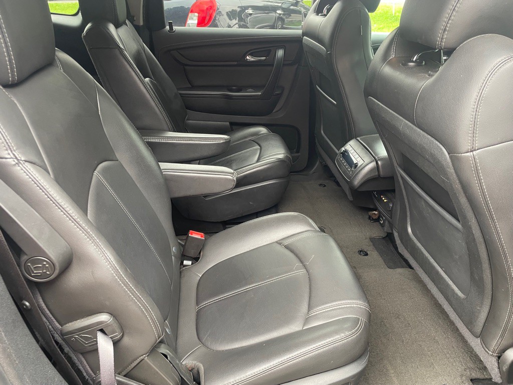 2017 Chevrolet Traverse Image 10
