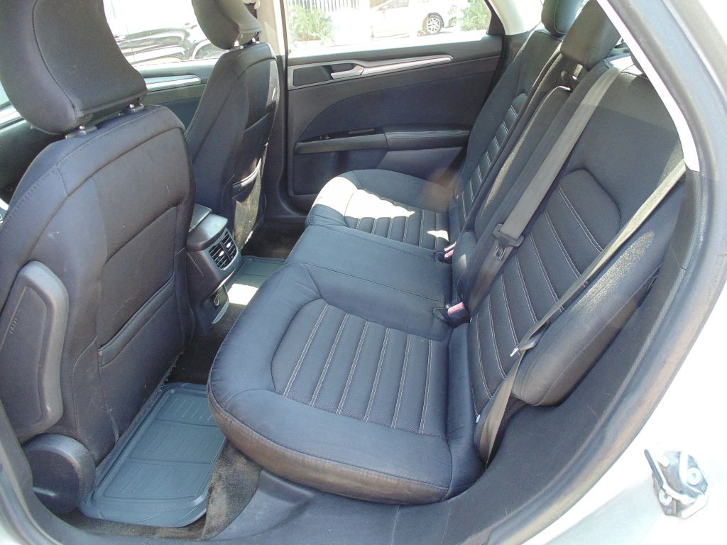 2015 Ford Fusion Image 13