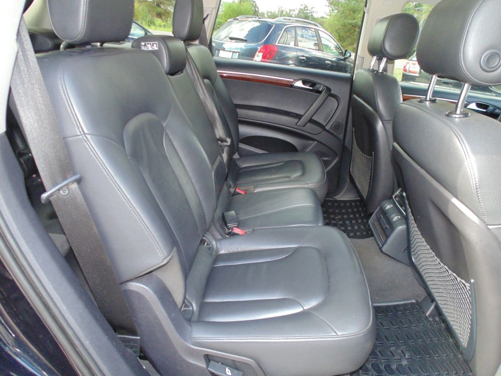 2014 Audi Q7 Image 11