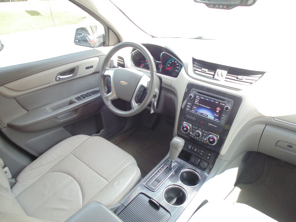 2016 Chevrolet Traverse Image 11