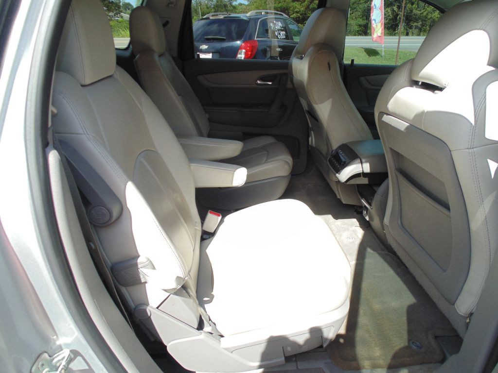 2016 Chevrolet Traverse Image 12