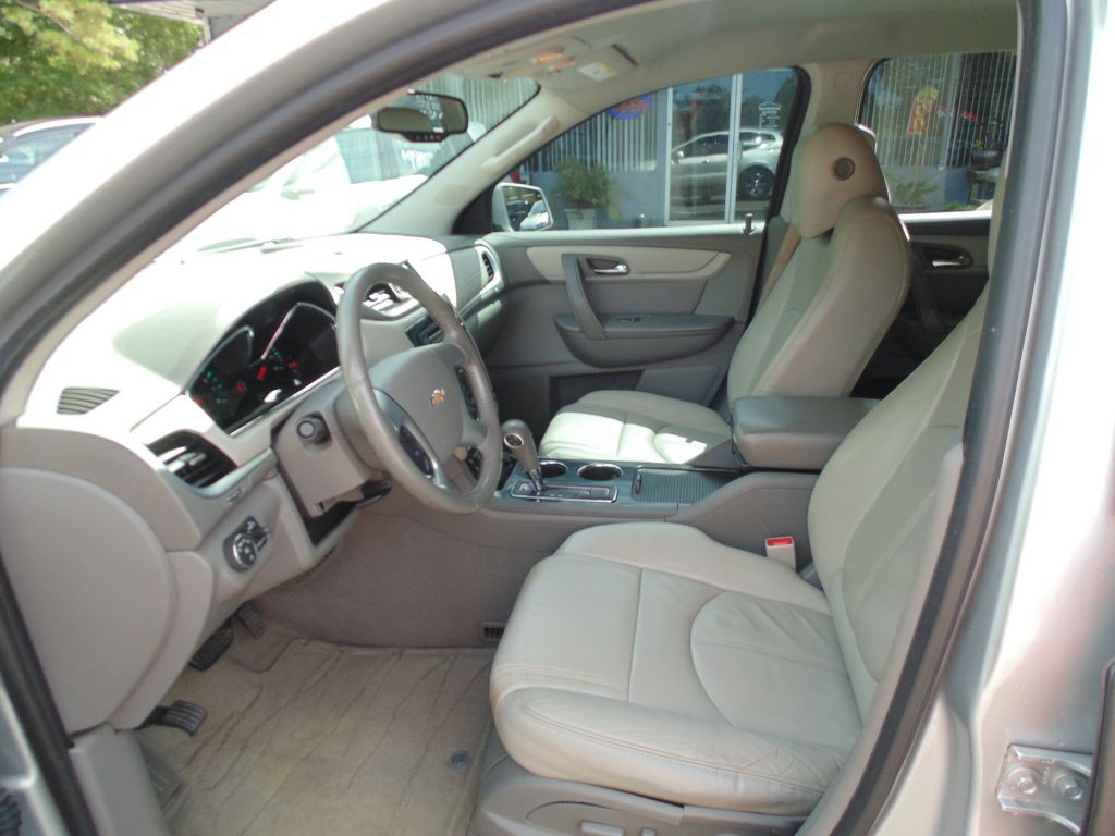 2016 Chevrolet Traverse Image 17