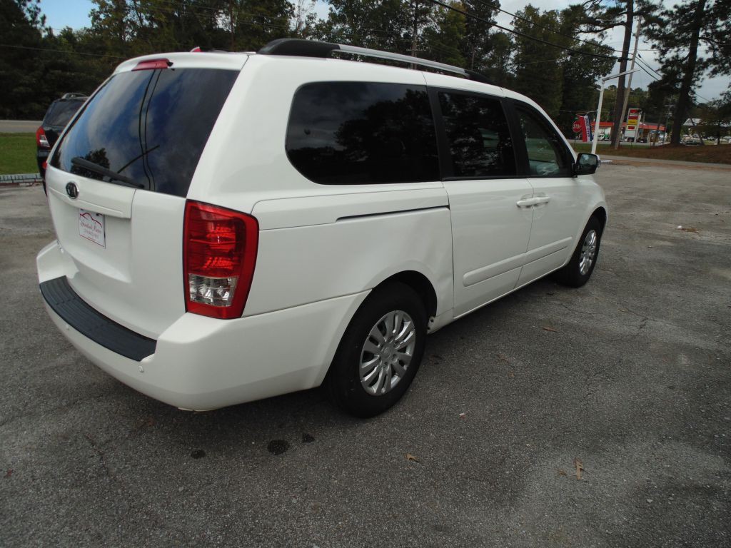 2012 Kia Sedona Image 6
