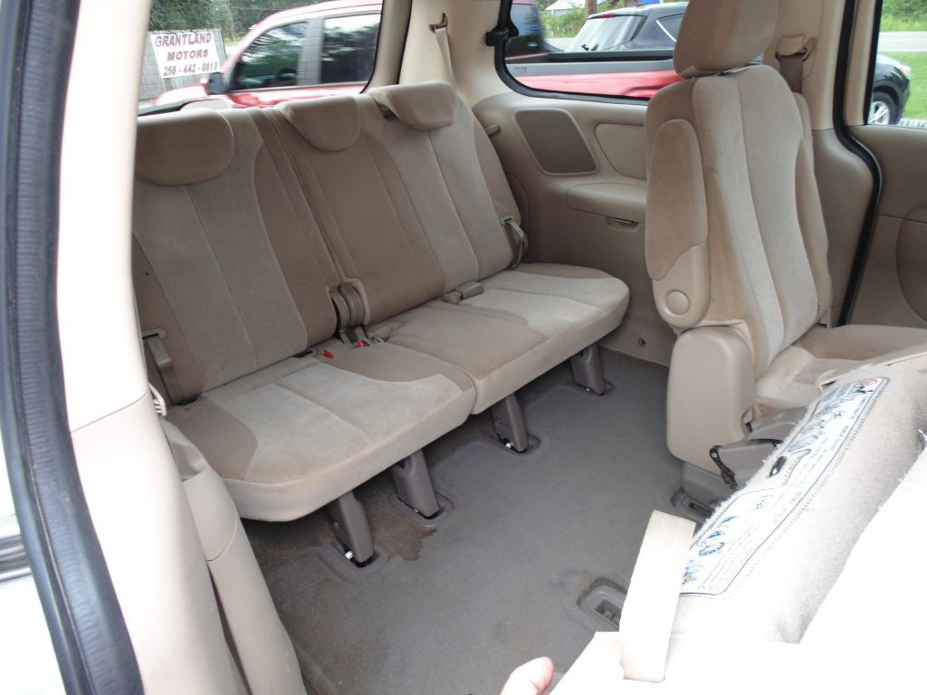 2012 Kia Sedona Image 13