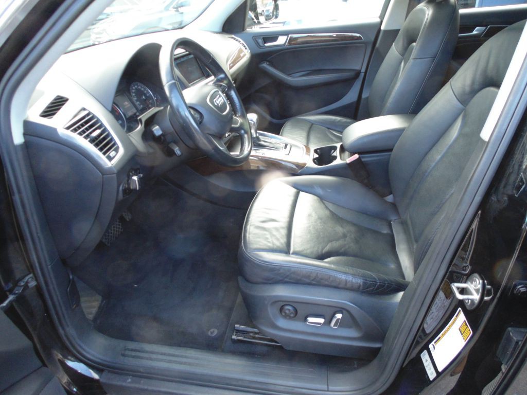 2015 Audi Q5 Image 16