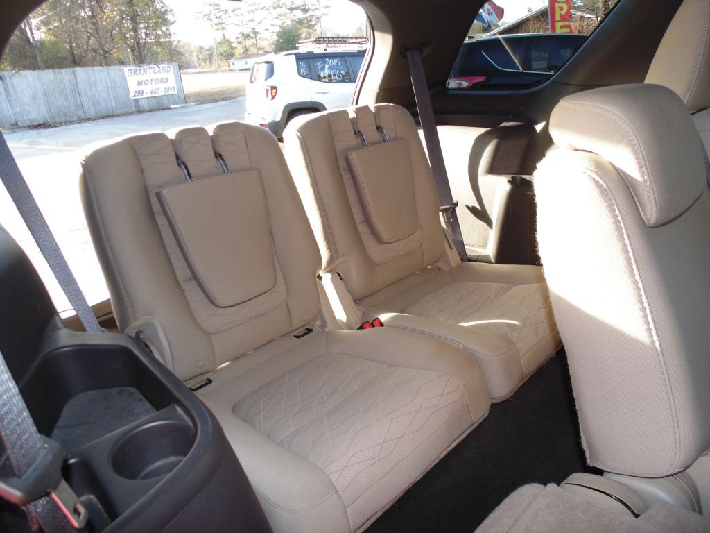 2013 Ford Explorer Image 13