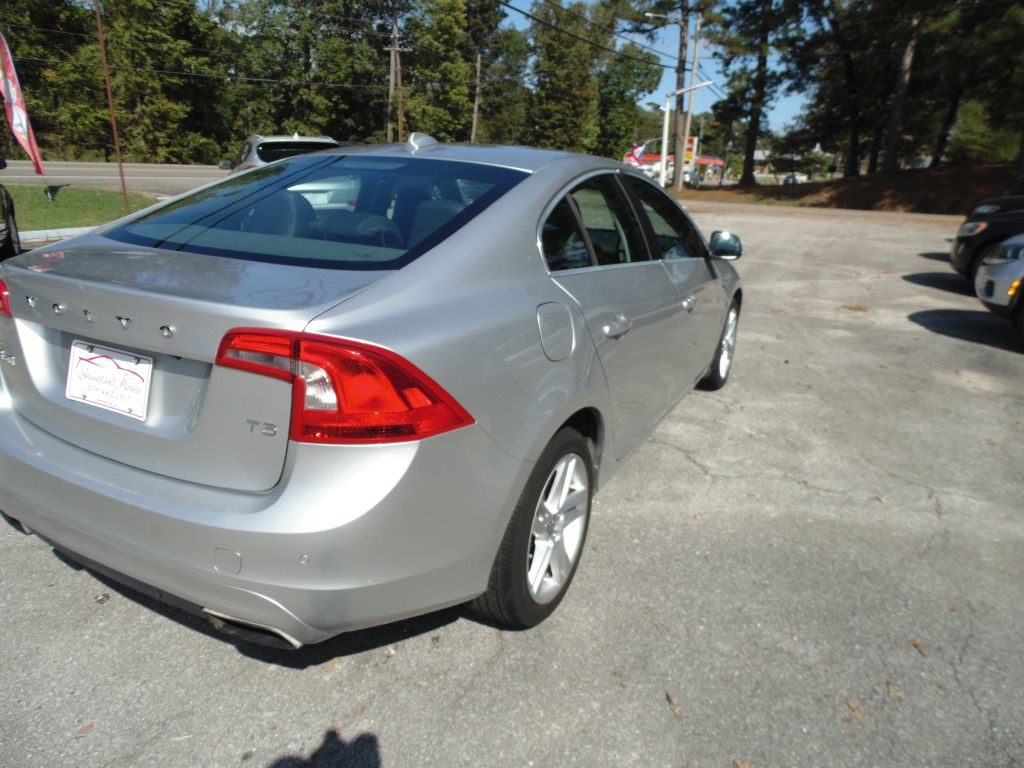 2015 Volvo S60 Image 6