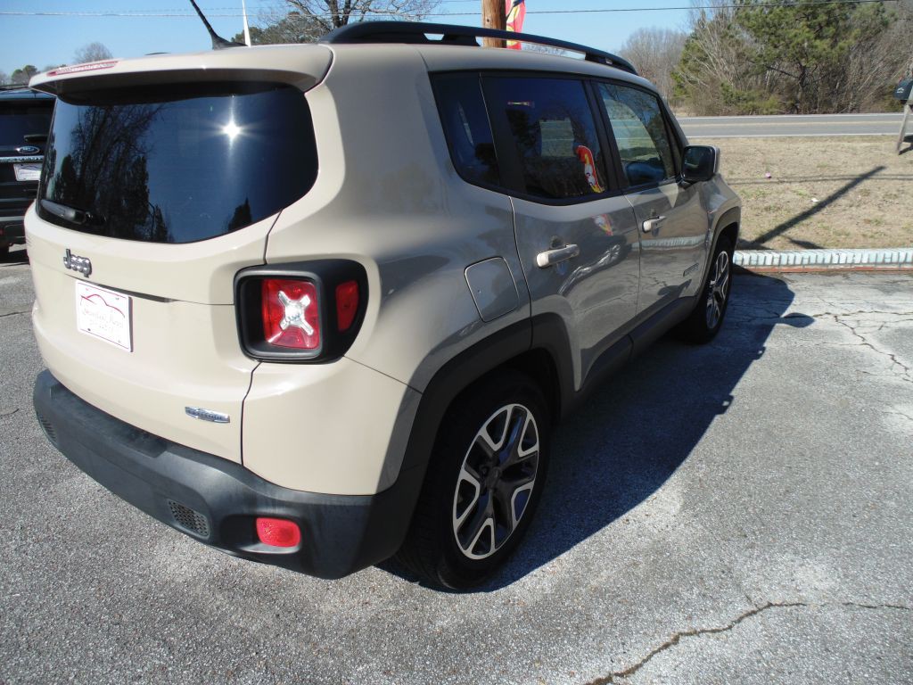 2015 Jeep Renegade Image 8