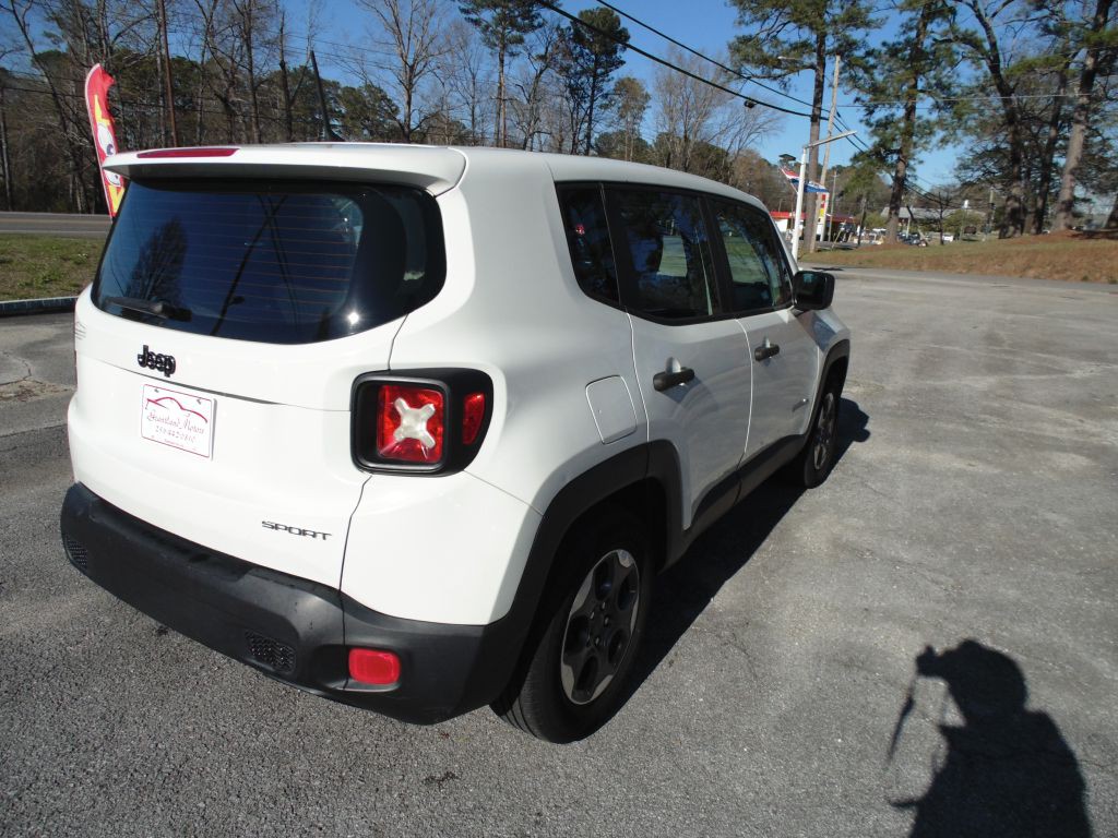 2015 Jeep Renegade Image 6