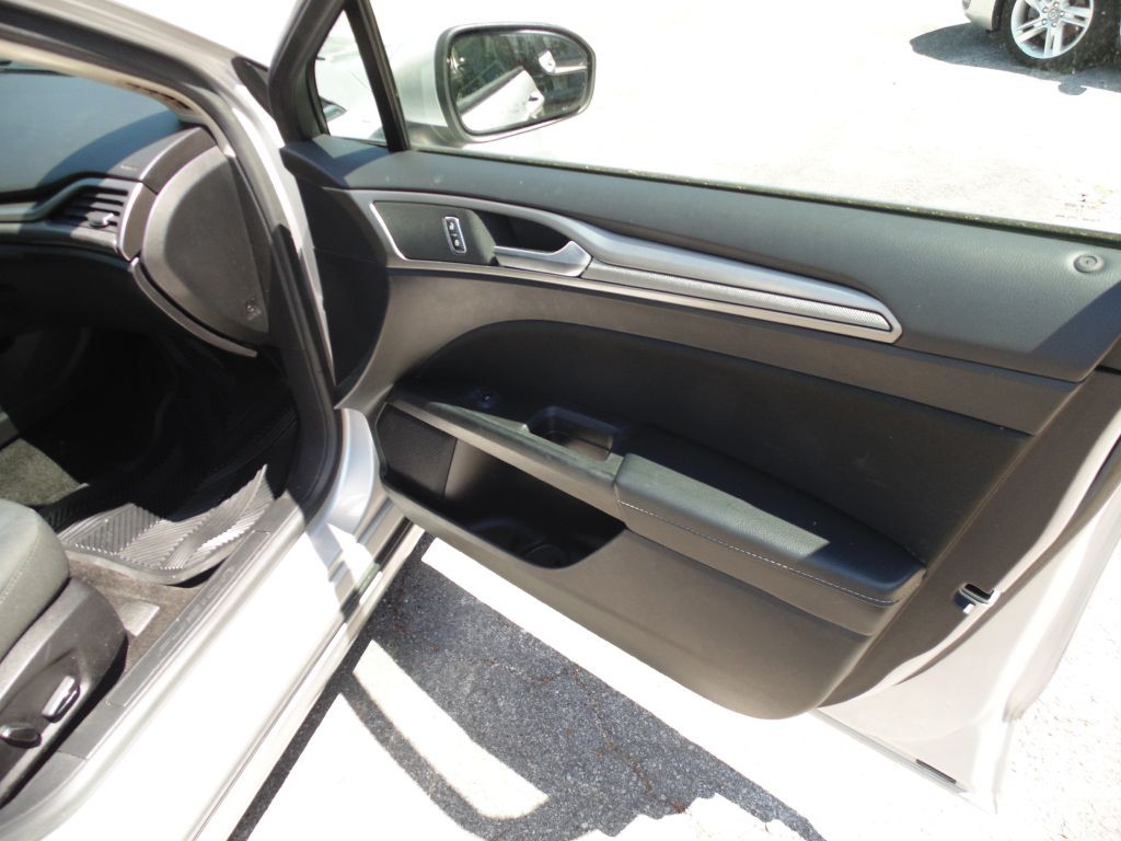 2018 Ford Fusion Image 10