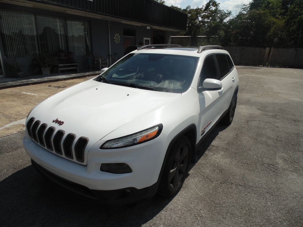 2016 Jeep Cherokee Image 2
