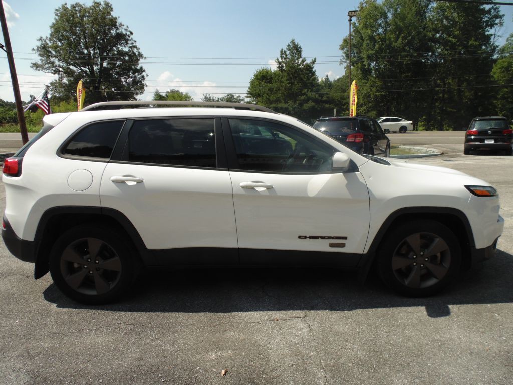 2016 Jeep Cherokee Image 5