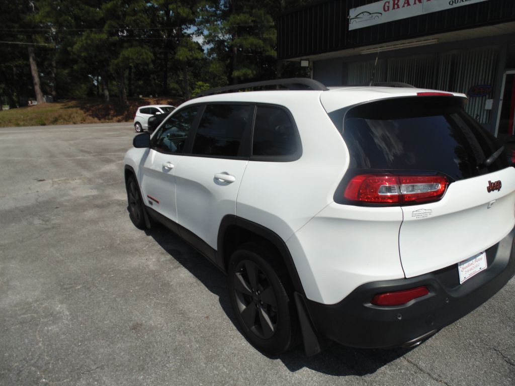 2016 Jeep Cherokee Image 8