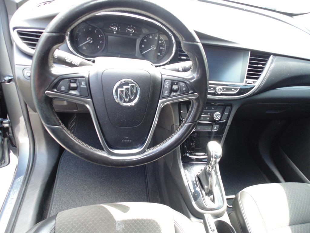 2019 Buick Enclave Image 16
