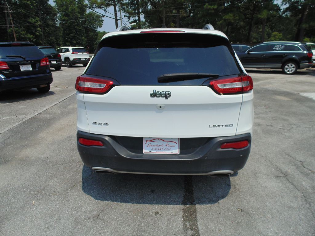 2018 Jeep Cherokee Image 7