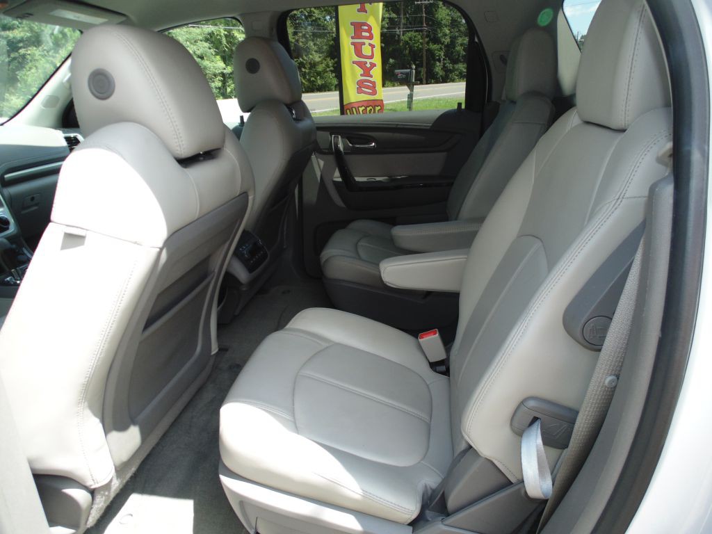 2017 GMC Acadia Image 15