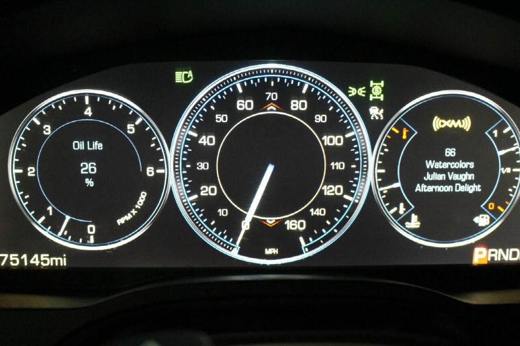 2015 Cadillac Escalade Image 31