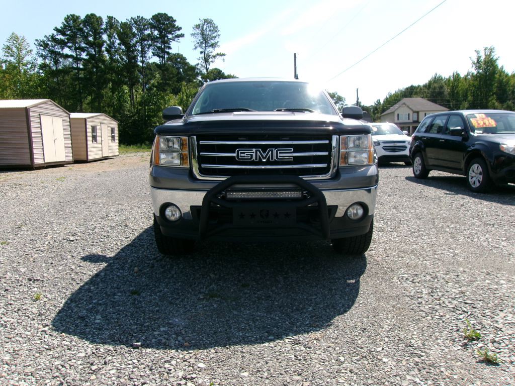2012 GMC Sierra Image 2