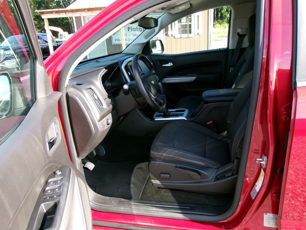 2016 Chevrolet Colorado Image 8