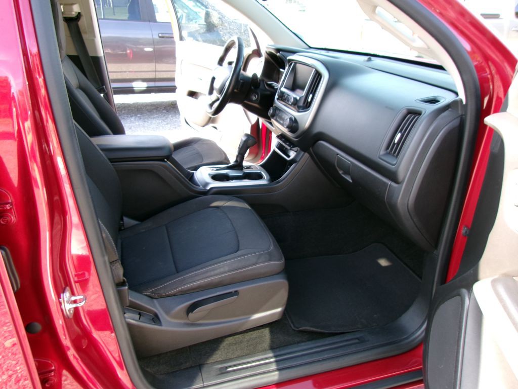 2016 Chevrolet Colorado Image 12