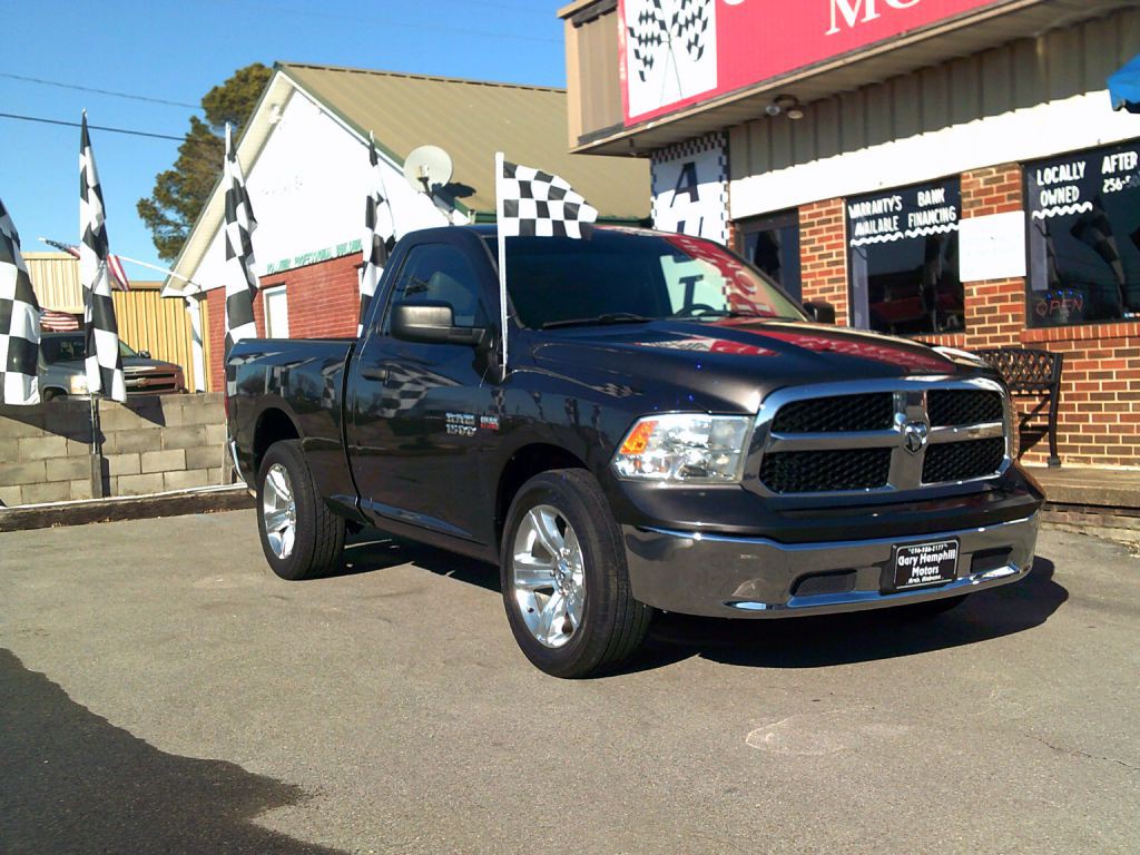 2017 RAM 1500 Image 3